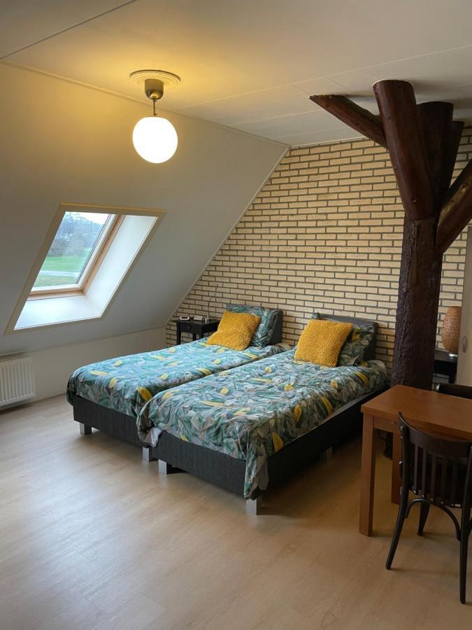 De Stjelp Pleats Bed and Breakfast Lemmer Εξωτερικό φωτογραφία