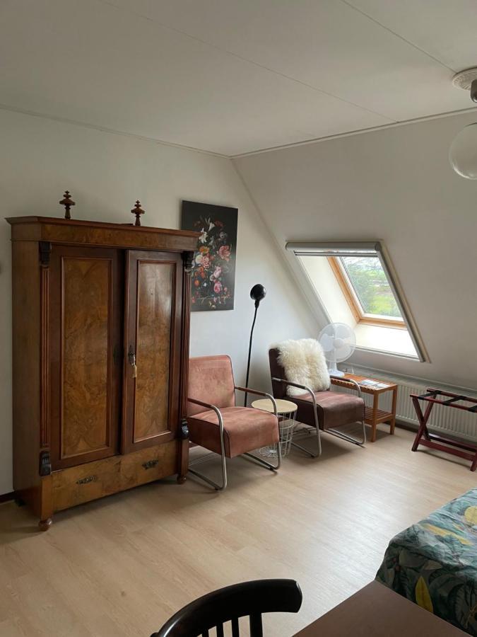 De Stjelp Pleats Bed and Breakfast Lemmer Εξωτερικό φωτογραφία